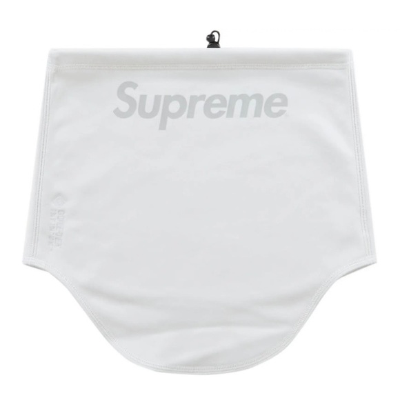 Supreme Accessories - SUPREME Windstopper Neck Gaiter in White